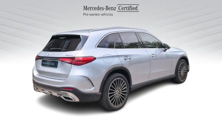 2025-Mercedes-Benz-GLC-300D-4Matic_10