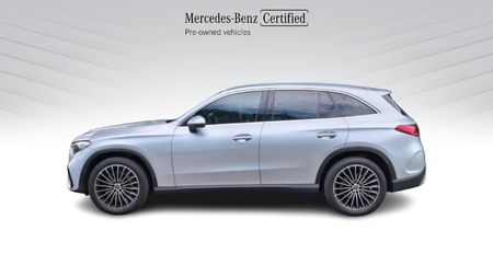 2025-Mercedes-Benz-GLC-300D-4Matic_11
