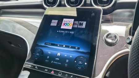 2025-Mercedes-Benz-GLC-300D-4Matic_4