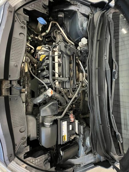 2013-Hyundai-i20-12-Motion_12