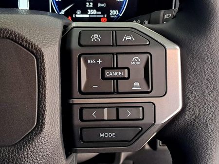 2026-Toyota-Land-Cruiser-Prado-VX-L-28GD-Auto_14
