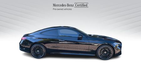 2026-Mercedes-Benz-CLE-300-4Matic-coupe-AMG-Line_2
