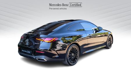 2026-Mercedes-Benz-CLE-300-4Matic-coupe-AMG-Line_7