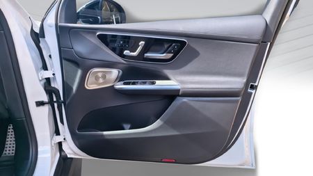 2026-Mercedes-Benz-GLC-220d-Coupe-4Matic-AMG-Line_20