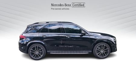 2026-Mercedes-Benz-GLE-450d-4Matic_2
