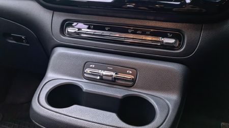 2026-Mercedes-Benz-Vito-119-20-CDI-Tourer-Select-Auto_12