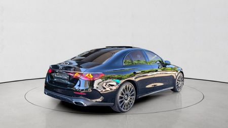 2026-Mercedes-Benz-E-Class-E220d-Avantgarde_7