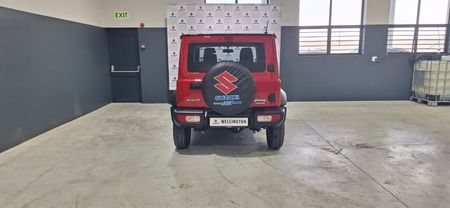 2025-Suzuki-Jimny-15-GLX-AllGrip-5-Door-Auto_2