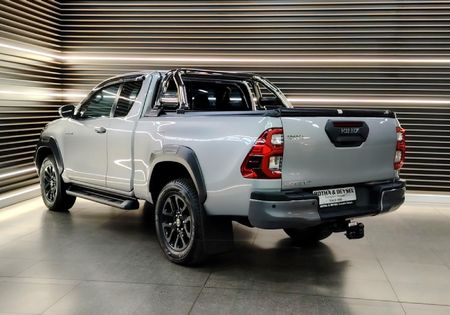 2021-Toyota-Hilux-28-GD-6-Raised-Body-Legend-Auto-Extended-Cab_3