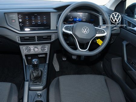 2026-Volkswagen-Polo-10-TSI_24