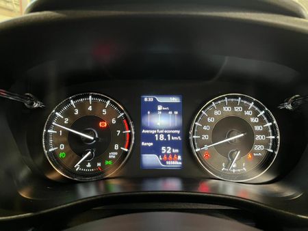 2025-Suzuki-Baleno-15-GLX_10