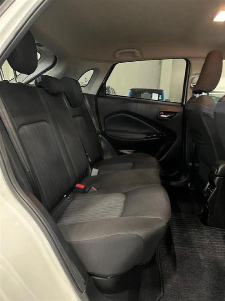 2025-Suzuki-Baleno-15-GLX_11