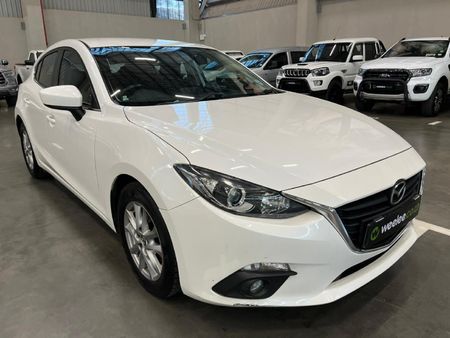 2016-Mazda-3-16-Active-5-dr_0