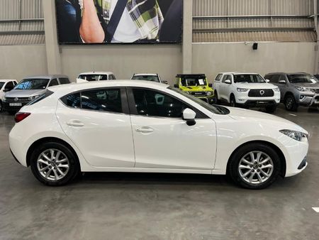 2016-Mazda-3-16-Active-5-dr_1