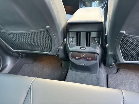 2025-BMW-X3-20d-xDrive-M-Sport_20