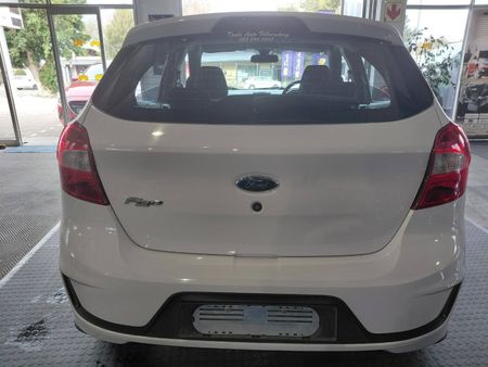 2019-Ford-Figo-15Ti-VCT-Ambiente-5-dr_2