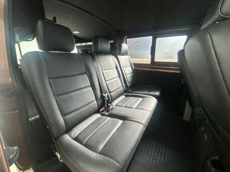 2021-Volkswagen-Transporter-T61-Crew-Bus-20-BiTDI-SWB-146kW-4Motion-Auto-5_12