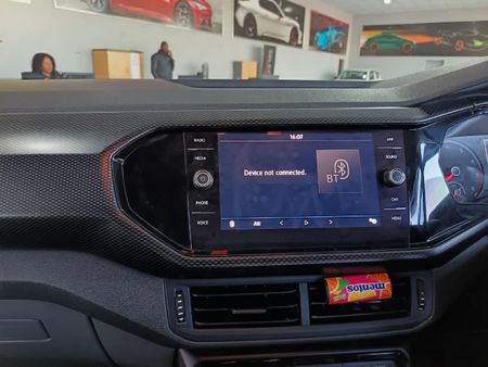 2019-Volkswagen-T-Cross-10-TSI-Comfortline-Auto_19