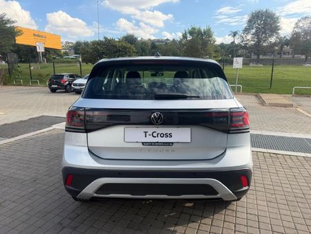 2026-Volkswagen-T-Cross-10-TSI-Auto_4