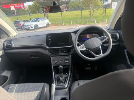 2026-Volkswagen-T-Cross-10-TSI-Auto_8