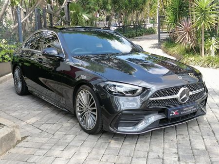2022-Mercedes-Benz-C-Class-C-220D-AMG-LINE-AUTO_2