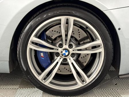 2013-BMW-M6-Coupe_4
