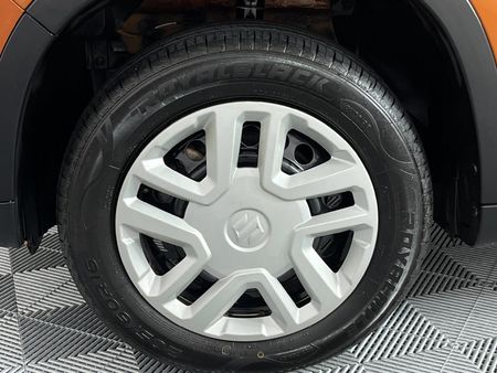 2022-Suzuki-Vitara-Brezza-15-GL-Auto_4
