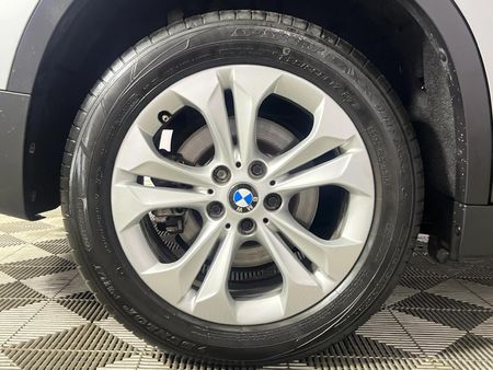 2016-BMW-X1-sDrive20d-Auto_7
