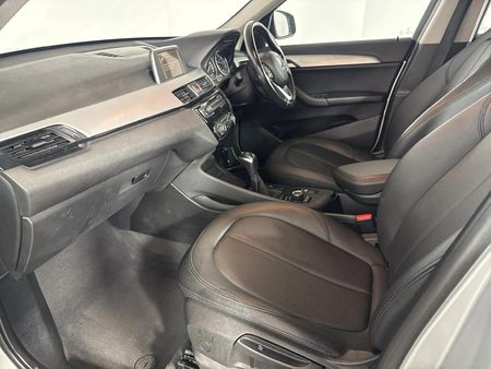 2016-BMW-X1-sDrive20d-Auto_8