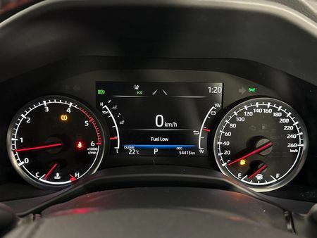2023-Toyota-Land-Cruiser-300-V6-33-D-GR-S_2