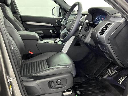 2024-Land-Rover-Discovery-30D-HSE-Dynamic_9