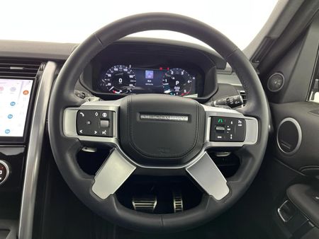 2024-Land-Rover-Discovery-30D-HSE-Dynamic_13