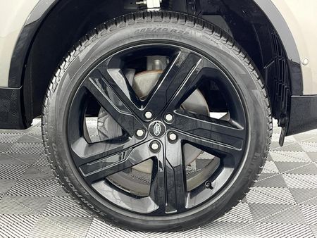 2024-Land-Rover-Discovery-30D-HSE-Dynamic_5