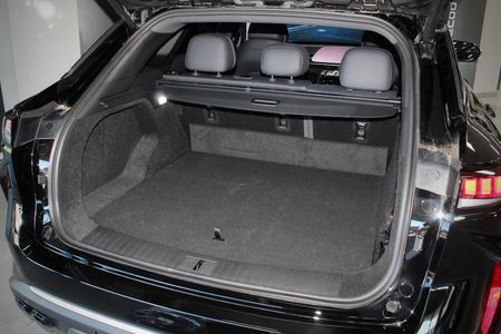 2026-Omoda-C9-15T-AWD-Phev_20
