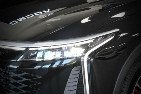 2026-Omoda-C9-15T-AWD-Phev_6