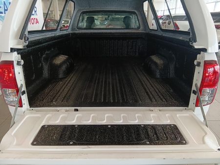 2024-Toyota-Hilux-24-GD-Single-Cab_14