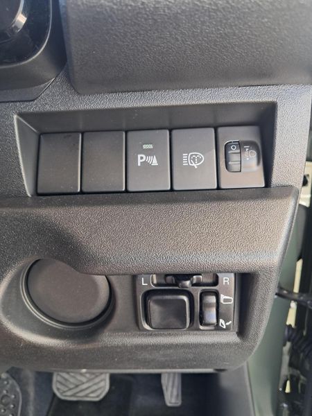 2026-Suzuki-Jimny-15-GLX-Auto_20
