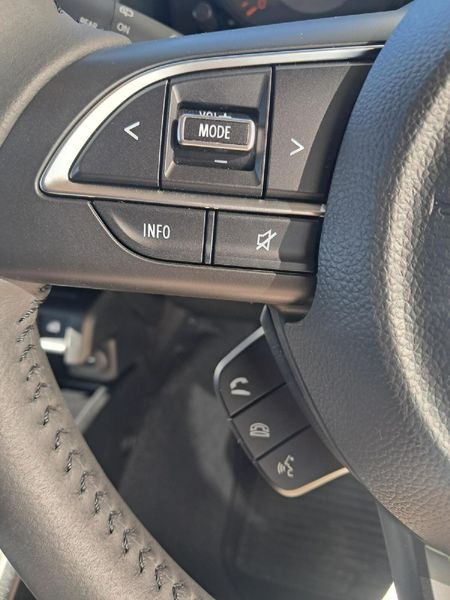 2026-Suzuki-Jimny-15-GLX-Auto_21