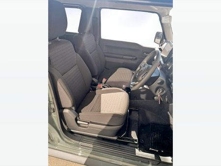 2026-Suzuki-Jimny-15-GLX-Auto_25