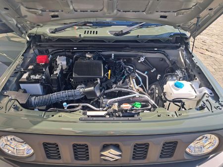 2026-Suzuki-Jimny-15-GLX-Auto_26