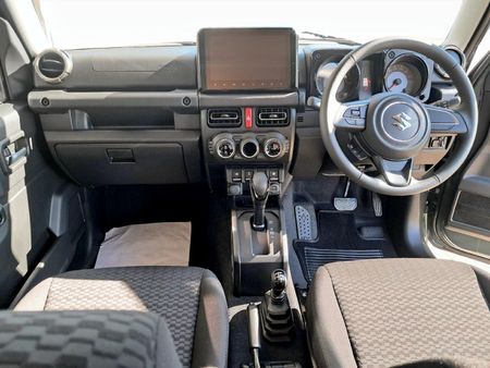 2026-Suzuki-Jimny-15-GLX-Auto_5