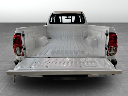 2026-Toyota-Hilux-24-GD-6-Raider-4x4-Auto-Single-Cab_17