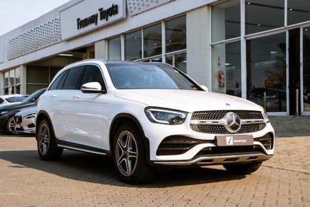 2022-Mercedes-Benz-GLC-300d-4Matic_25