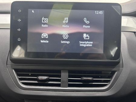 2026-Renault-Kiger-10T-Intens-Auto_13