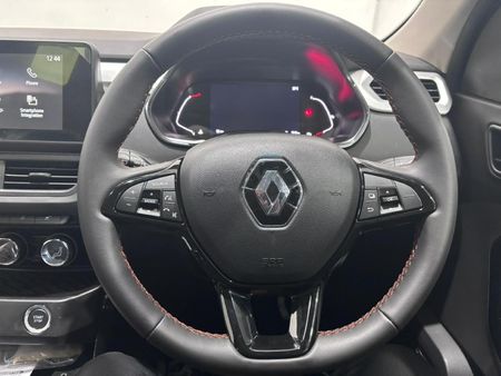 2026-Renault-Kiger-10T-Intens-Auto_15