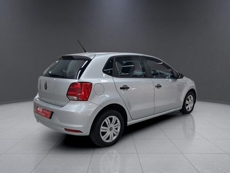 2024-Volkswagen-Polo-Vivo-14-Trendline-5-dr_6