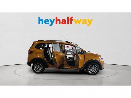 2020-Renault-Triber-10-Intens_12