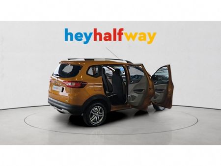 2020-Renault-Triber-10-Intens_13