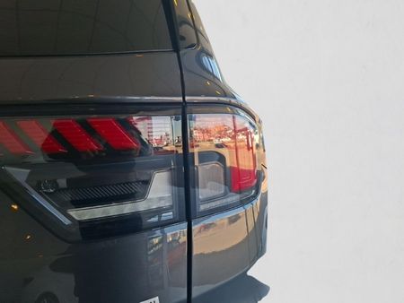 2023-Ford-Everest-20D-Bi-Turbo-Sport-Auto_11