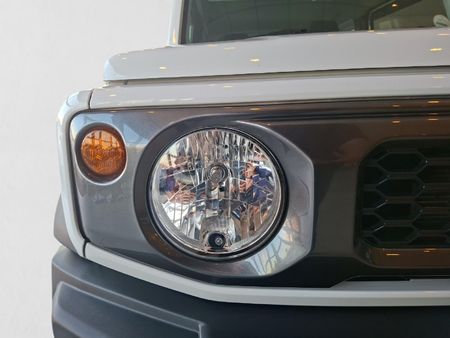 2022-Suzuki-Jimny-15-GL-Auto_8